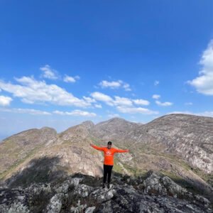Pico Agulhinha, Catas Altas